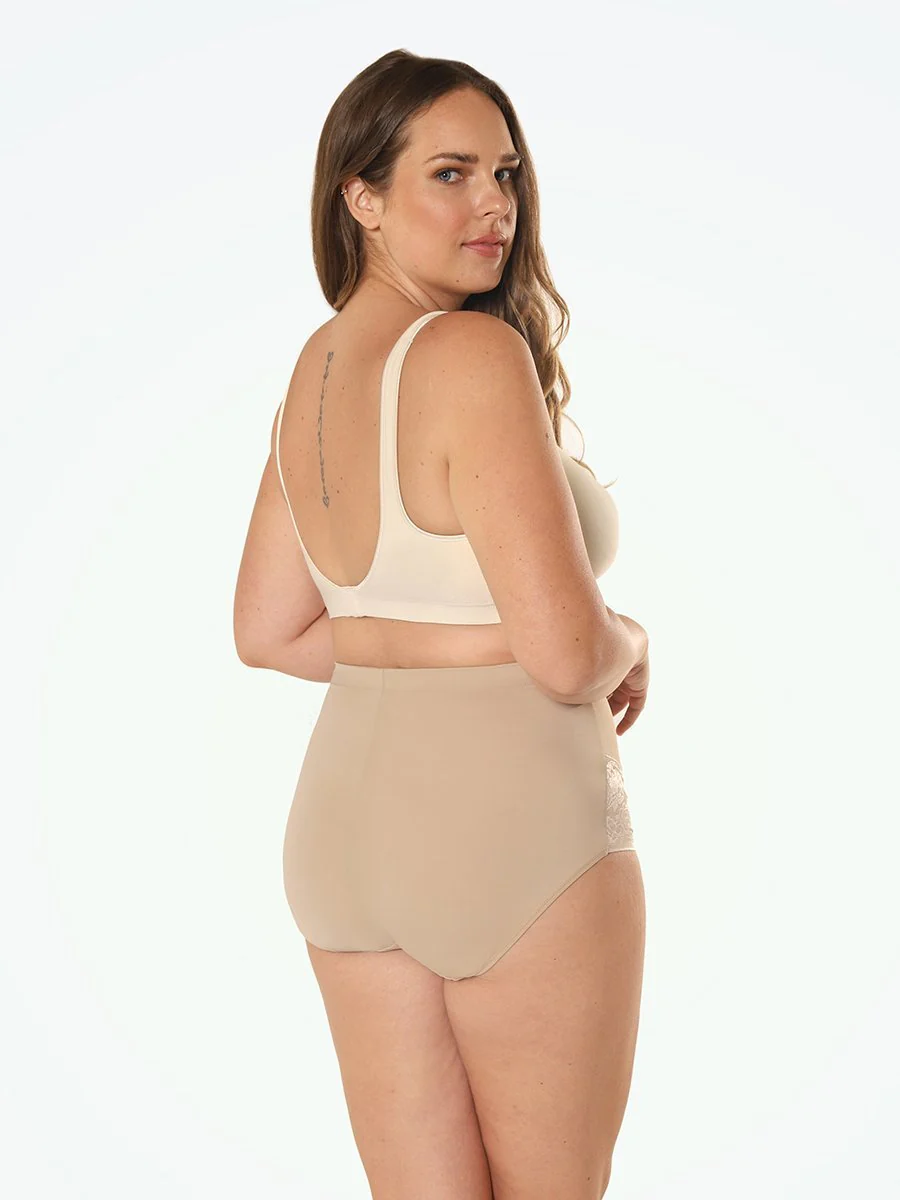 Bali® Comfort Revolution Smart Sizes Wirefree Bra - Image 9