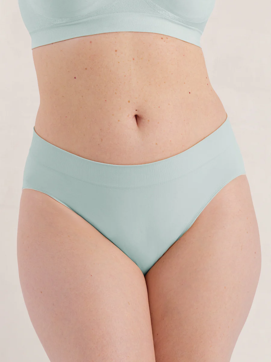 Bundle Truekind® - 1 Supportive Bra + 1 Ultra-Soft Brief - Image 16
