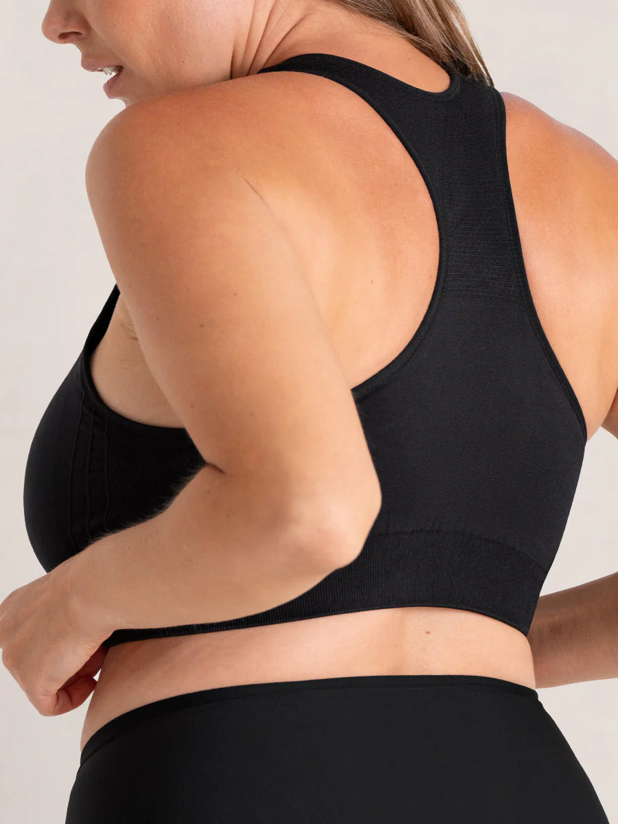 Bundle Truekind® & Shapermint Essentials - 1 Seamless Racerback Sports Bra + 1 Bike Short - Image 6