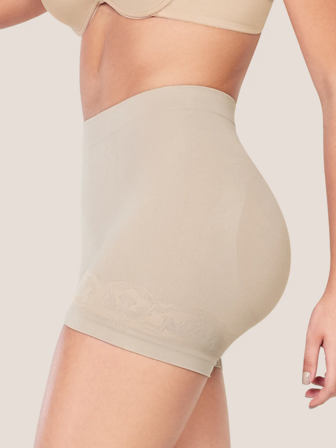 Curveez® Everyday Shaping Boyshort - Image 9