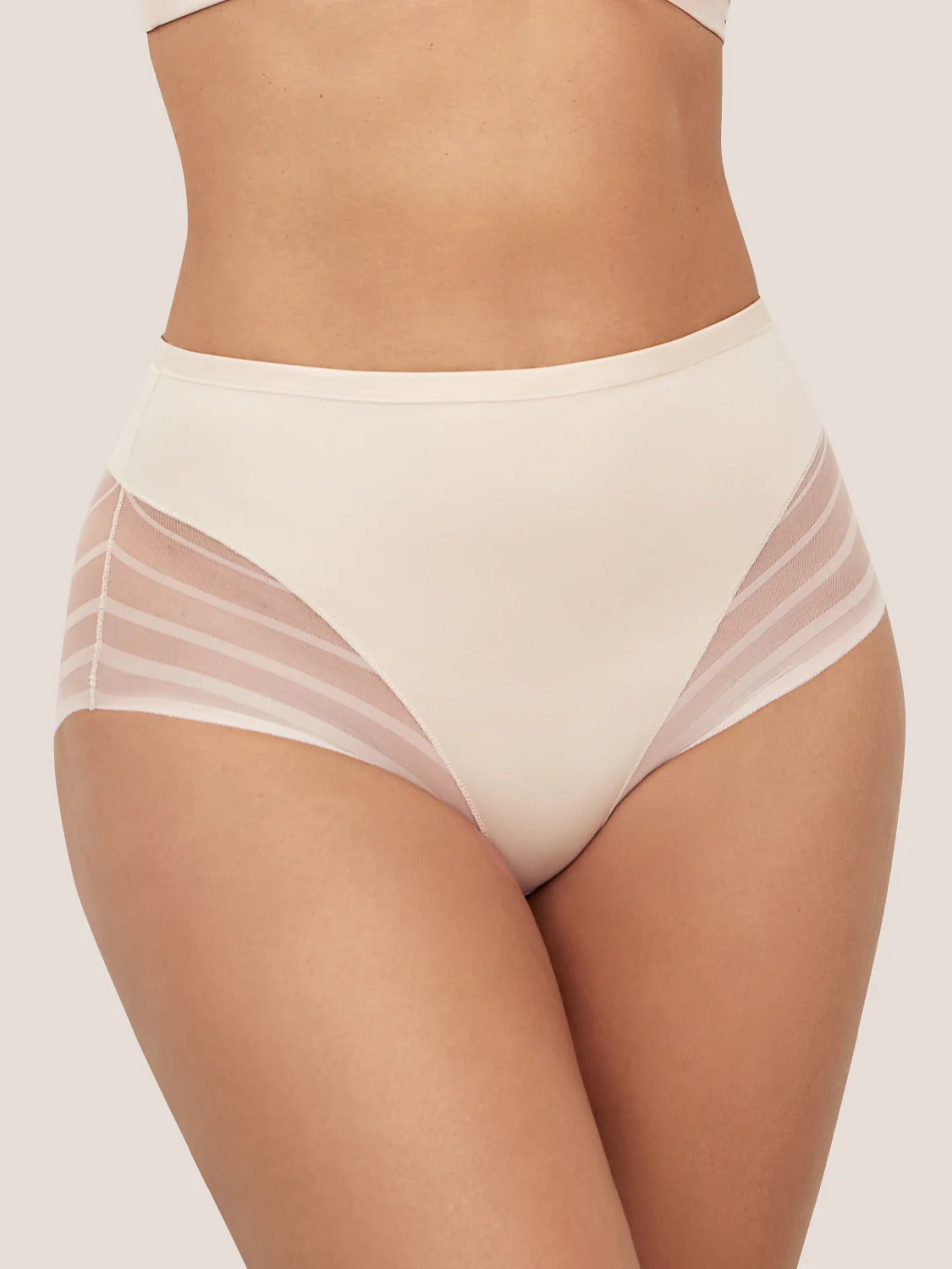 Curveez® Flawless Control Brief - Image 4