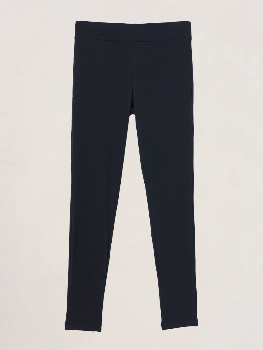 Hue® Wide Waistband Blackout Cotton Leggings - Image 6