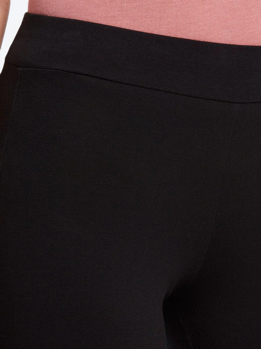 Hue® Wide Waistband Blackout Cotton Leggings - Plus - Image 3