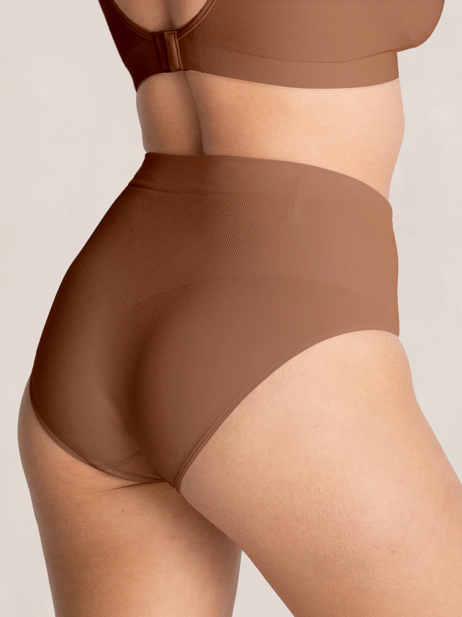 Shapermint Essentials All Day Every Day Mid-Waisted Shaper Panty - Image 8