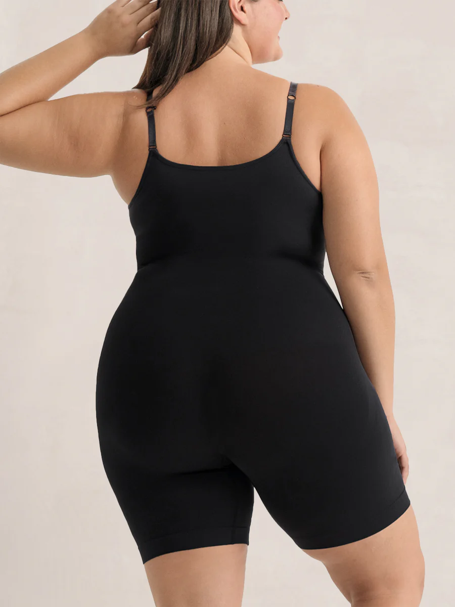 Shapermint Essentials All Day Every Day Scoop Neck Mid-Thigh Bodysuit - Image 2