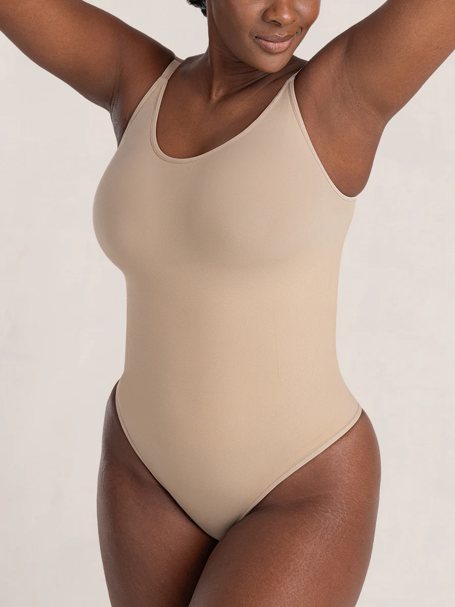 Shapermint Essentials All Day Every Day Scoop Neck Thong Bodysuit - Image 3