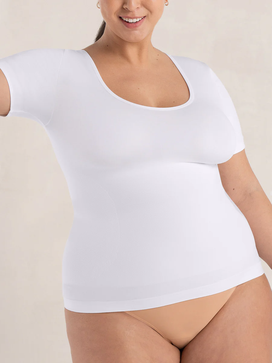 Shapermint Essentials All Day Every Day Short Sleeve Shaping T-Shirt - Image 3