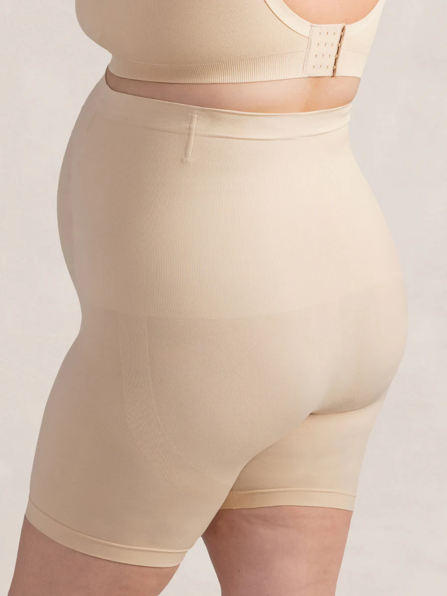 Shapermint Essentials Embrace Maternity Belly Support Shorts - Image 10