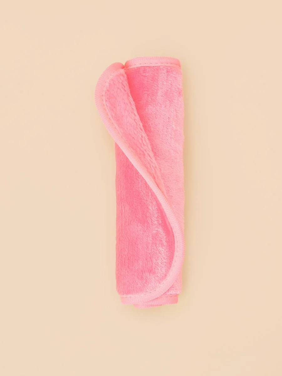 Shapermint® Makeup Remover Cloth - Image 3