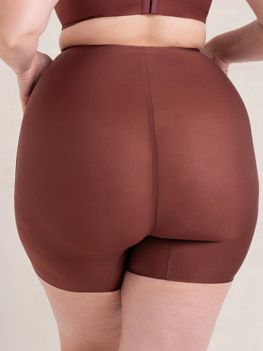 Truekind® Seamless Stretch Mid-Waist Short - Image 13