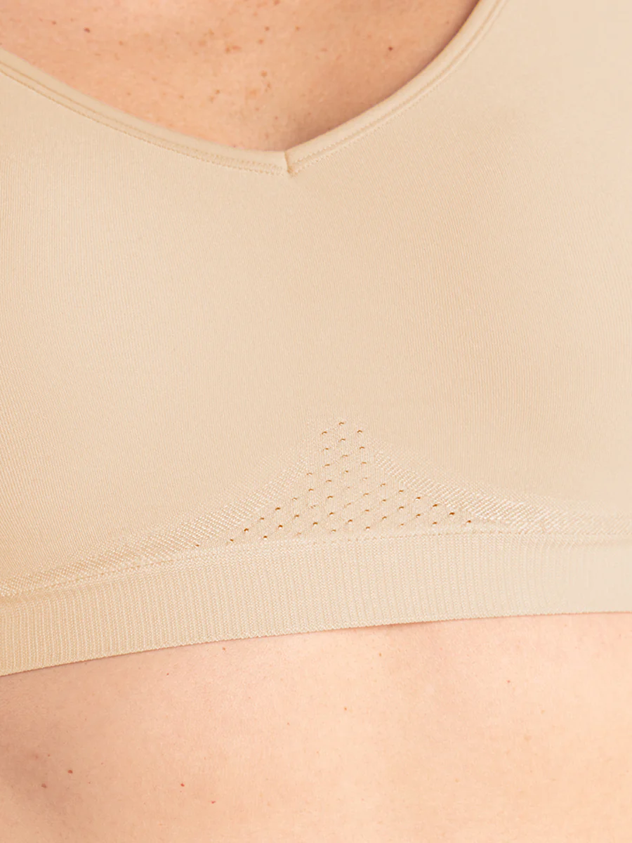 Truekind® TrueCool Wireless Menopause Bra - Image 8